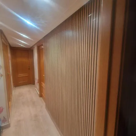 Penthouse With Views Of The Pilar Apartman